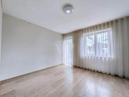 Kinder-/Arbeitszimmer OG