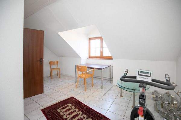 Zimmer 2 Dachgeschoss