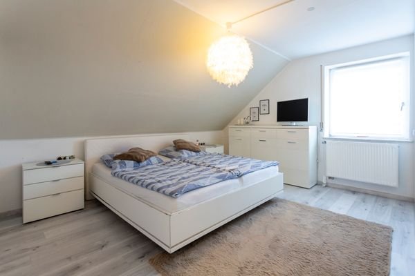 Schlafzimmer OG