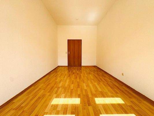 WhatsApp Image 2025-08-18 at 04.48.01(1)