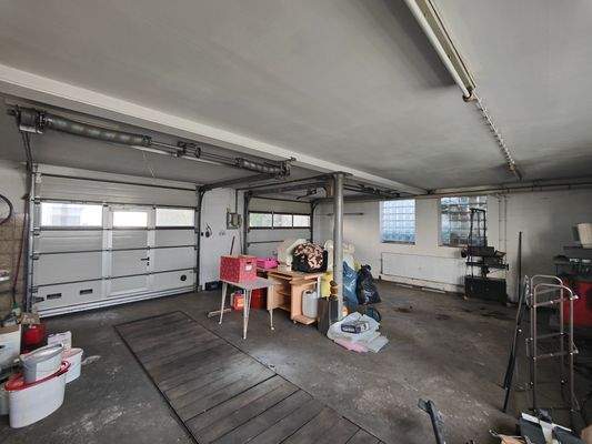 Doppelgarage/Werkstatt