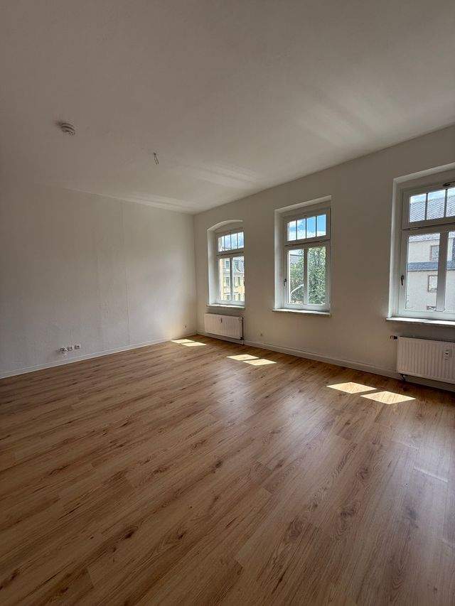 Neu Sanierte 4 Raum Wohnung mit kleinem Balkon in Zwickau Pölbitz ab sofort zu vermieten - Foto 4