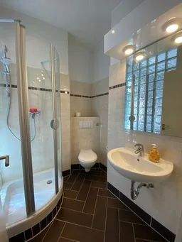 7beb3211-0c42-427c-8f78-53c11bbdb752