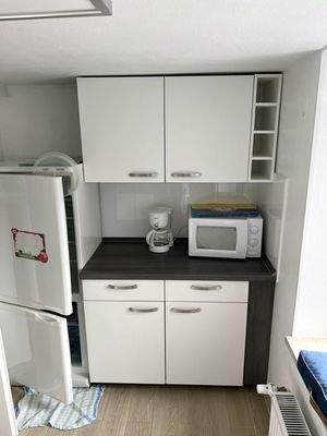 Küche mit Einbauküche 2