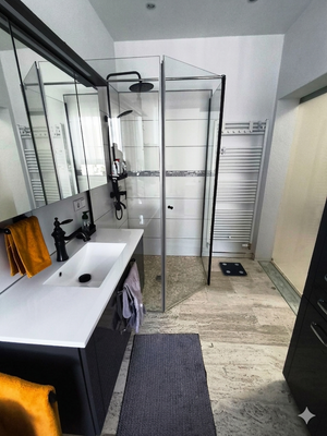 Bad.EG.Ansicht.Dusche