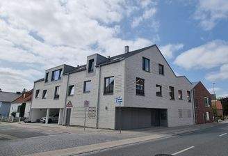 Außenansicht 2 FH 156.jpeg