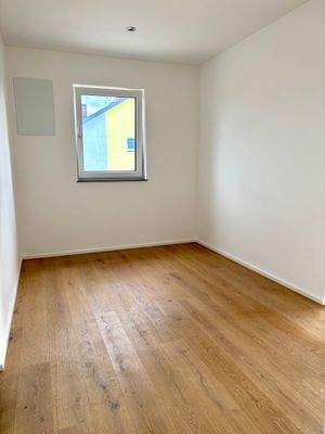 Durchgangszimmer (zu Raum 1 und Badezimmer 1)