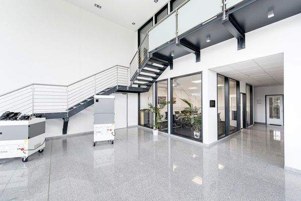 Foyer und Besprechungszimmer