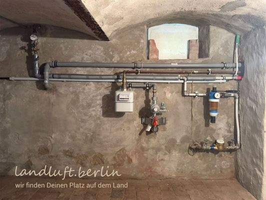 Wasserinstallation im Keller.jpg