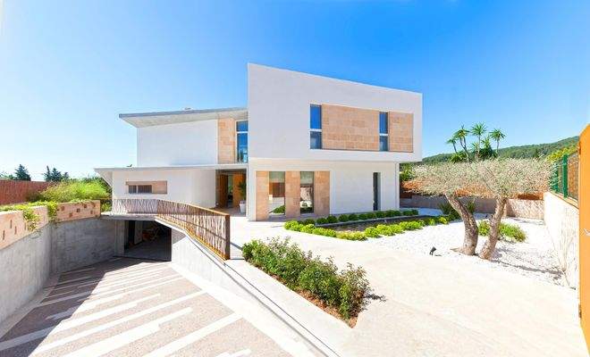 8dd6d180-15a2-47dc-bdf0-99f4cfaee6c1