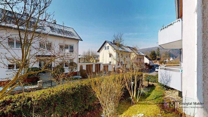 ... Aussicht vom Balkon