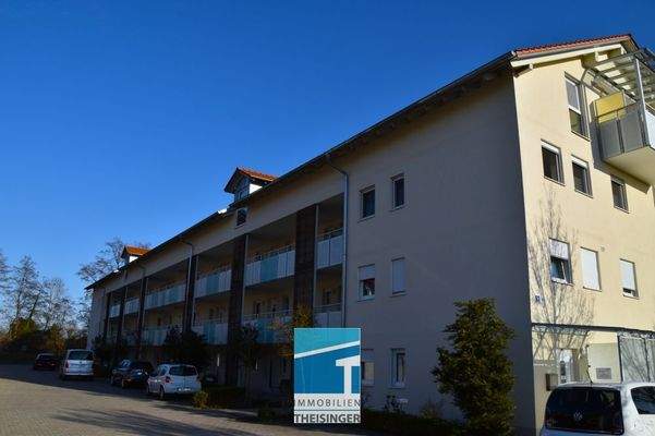 Ansicht Nordseite, Eingangsbereich und Garagen