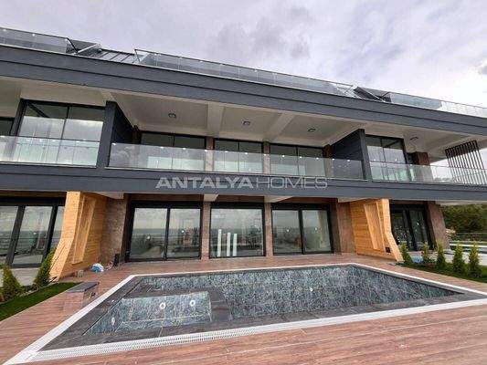 Stylish Villas with Private Outdoor Pool in Alanya Incekum