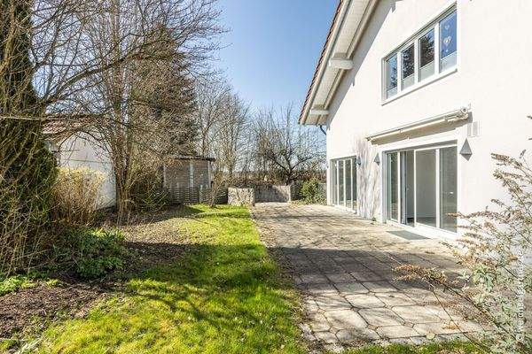 Terrasse von Küche begehbar