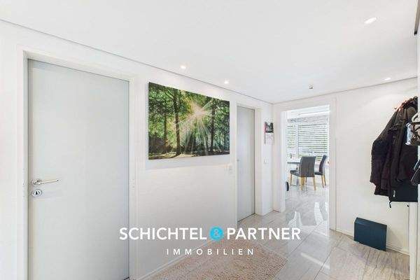 S&P | Eingangsbereich