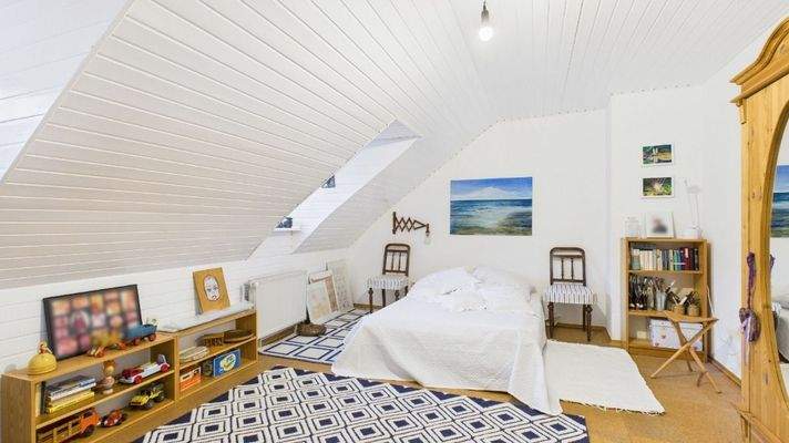 CAM04238G0-PR0051-STILL011