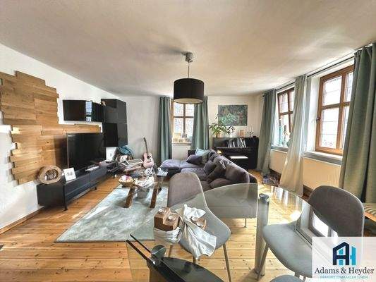 Wohnzimmer Bild 2 OG