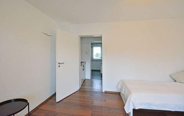 Nr 10 1OG Wohn_Schlafzimmer (2)