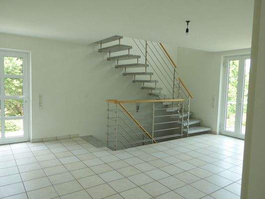 Treppe ins DG und ins UG