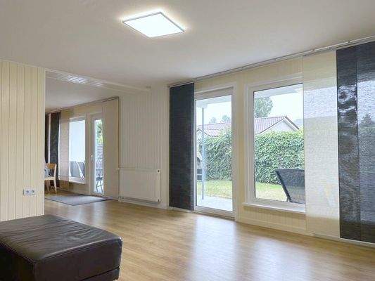 14340 LooseImmo Wohnzimmer 