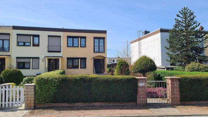 02 Ansicht Straßenseite