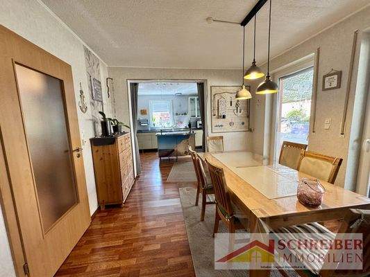 Wohn-/Esszimmer