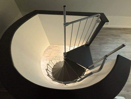 Wendeltreppe zur 2. Wohnebene