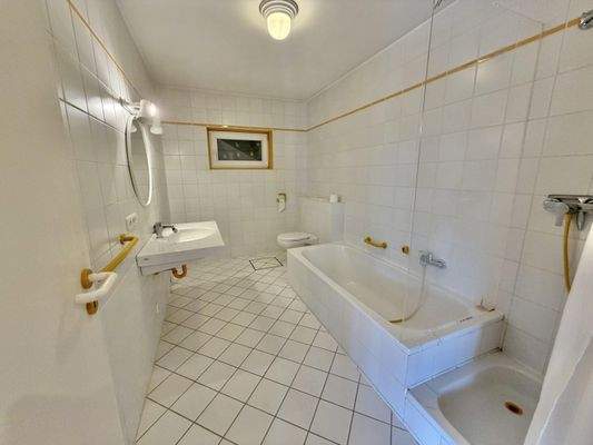 Einliegerwohnung Bad