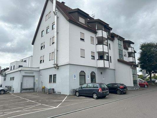 Anlieferung mit Rampe.jpg