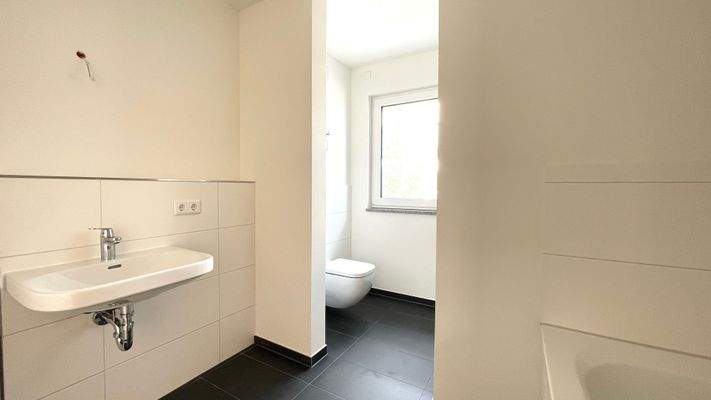 Badezimmer Ausführung ähnlich