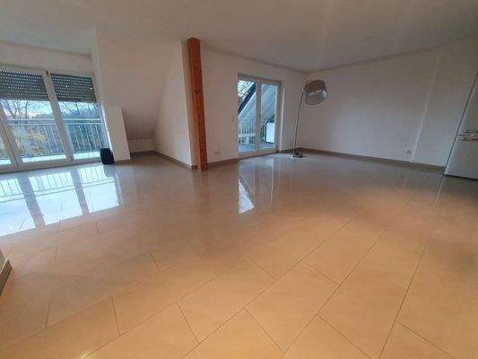 Blick zur Loggia im Essbereich