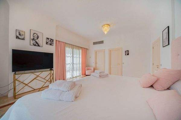 luxus-ferienvilla-son-vida-beverly-hills-054