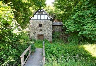 Straßenansicht vom Backes 