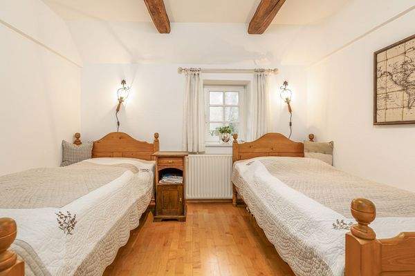 Kinderzimmer II (EG)