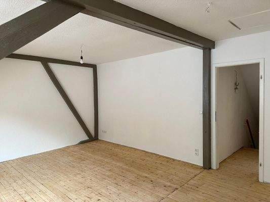 Maisonnette-Wohnung: Dachgeschoss