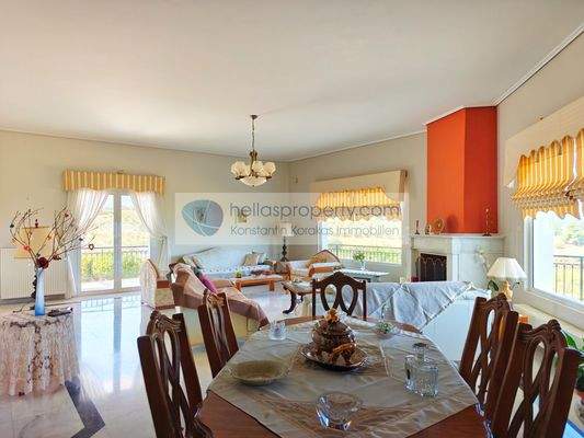 520370eda2814749bcc92461924085ca-original