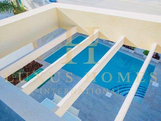 9CA589FB-895B-4ED0-AA7C-C47DA9099187