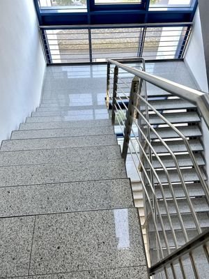 gepflegtes Treppenhaus