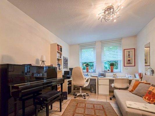 Helles Kinder- oder Arbeitszimmer – vielseitig nutzbar