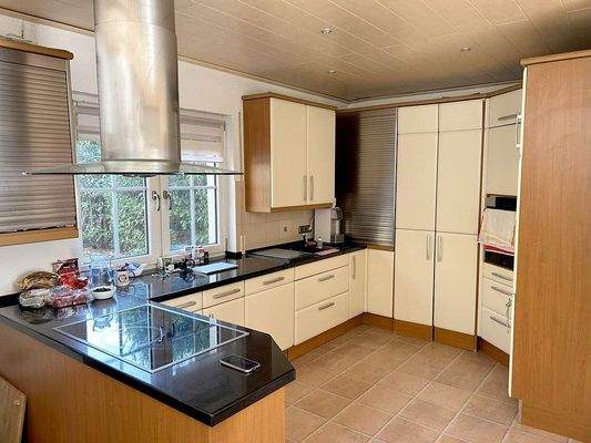 Küche (im Preis enthalten)