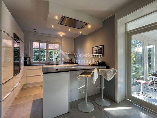 04 Kochen mit schöner Theke (EG)