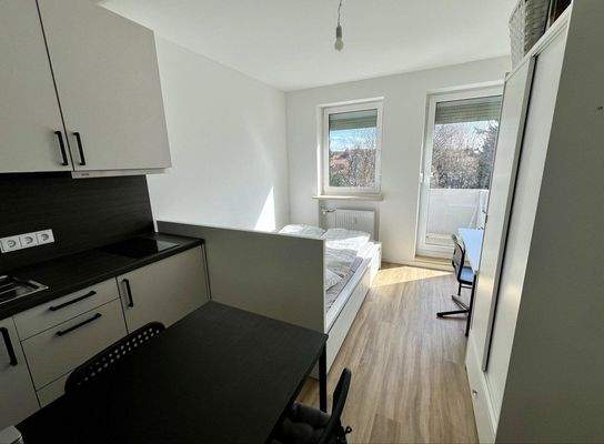 Wohn- /Schlafzimmer Ansicht 1