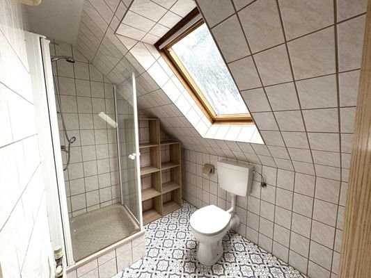 Duschbad mit WC OG