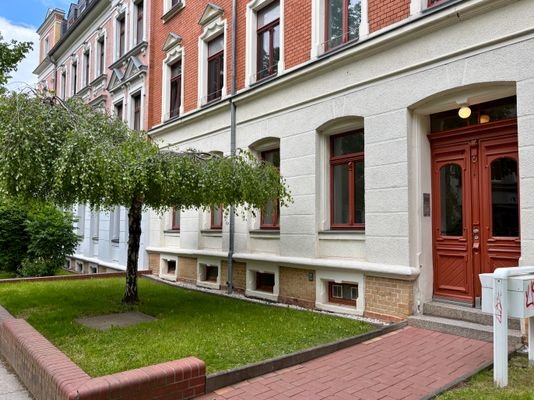 Gustav-Adolf-Str. 37 - Hausansicht