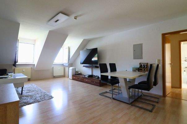 Wohnzimmer Bild 2 von 2