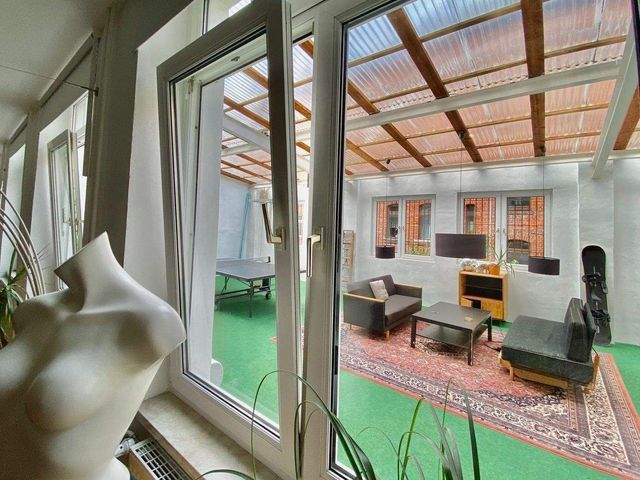 Einzigartiges Industrie-Loft mit gigantischem Wintergarten – Raum für Kreativität und Leben - Foto 1