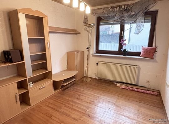 Vorderhaus EG Zimmer