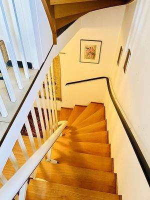 Treppenabgang vom Erdgeschoss ins Untergeschoss