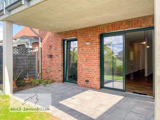 Terrasse mit zwei Zugängen