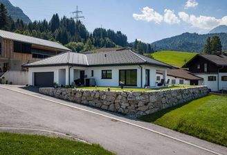 Aussenansicht Steinmauer